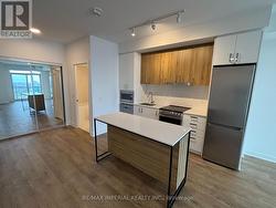 2801 - 30 UPPER MALL WAY  Vaughan, ON L4J 0L7