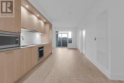 611 - 259 THE KINGSWAY  Toronto, ON M9A 0G2