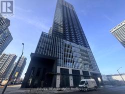 1212 - 395 SQUARE ONE DRIVE  Mississauga, ON L5B 0P6