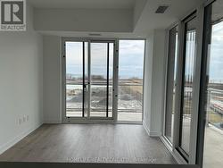 421 - 220 MISSINNIHE WAY  Mississauga, ON L5H 0A9