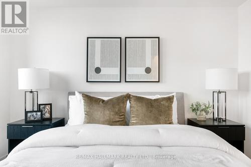 2 - 1463 O'Connor Drive, Toronto, ON - Indoor Photo Showing Bedroom
