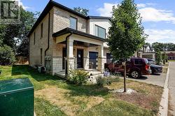 32 ALAYCHE TRAIL  Welland, ON L3C 0J7