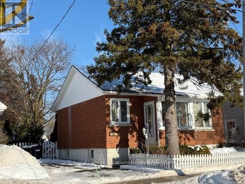 25 NINTH STREET  Collingwood, ON L9Y 2E9