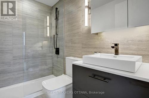 405 - 10 James Street, Ottawa, ON - Indoor Photo Showing Bathroom