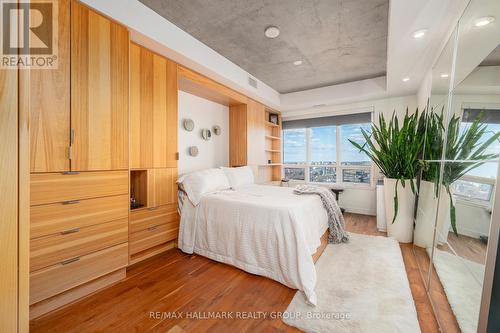 2701 - 195 Besserer Street, Ottawa, ON - Indoor Photo Showing Bedroom
