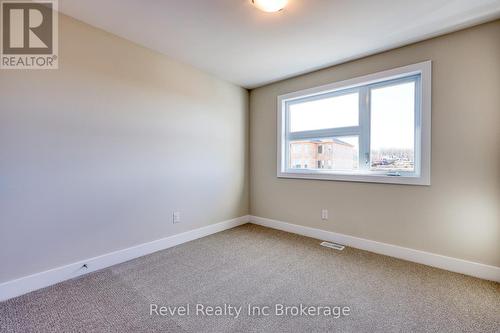 455 Gillespie Street, Woodstock (Woodstock - South), ON - Indoor Photo Showing Other Room