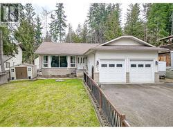 2876 Juniper Crescent  Blind Bay, BC V0E 2W2