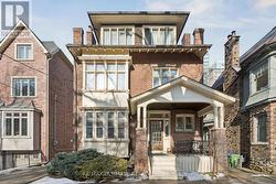 BASEMENT - 12 FOXBAR ROAD  Toronto, ON M4V 2G6