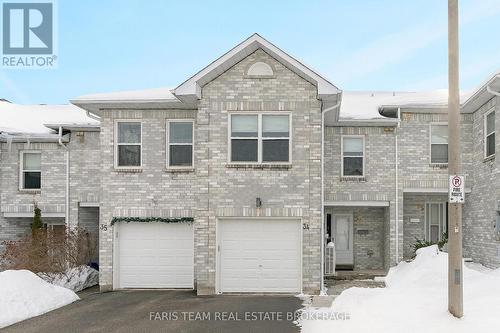 34 - 120 D'AMBROSIO DRIVE  Barrie, ON L4N 7W3