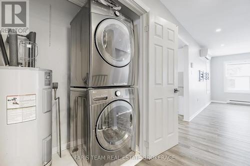 34 - 120 D'Ambrosio Drive, Barrie, ON - Indoor Photo Showing Laundry Room