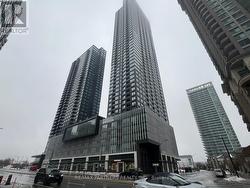 1704 - 395 SQUARE ONE DRIVE  Mississauga, ON L5B 0P6
