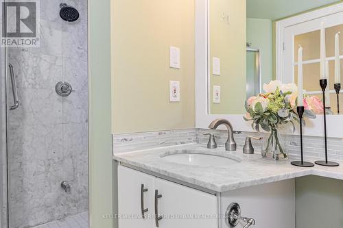906 - 2287 Lake Shore Boulevard, Toronto, ON - Indoor Photo Showing Bathroom
