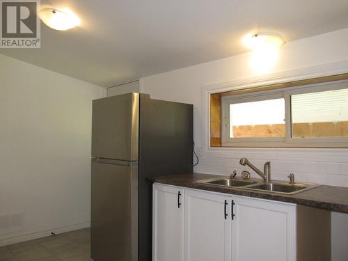 36A Valley Cres, Elliot Lake, ON - Indoor Photo Showing Kitchen With Double Sink