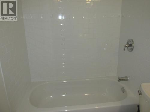 36A Valley Cres, Elliot Lake, ON - Indoor Photo Showing Bathroom