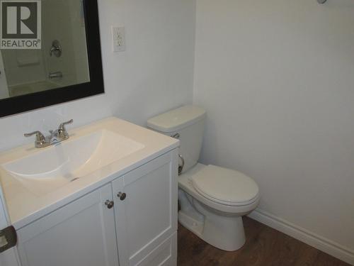36A Valley Cres, Elliot Lake, ON - Indoor Photo Showing Bathroom