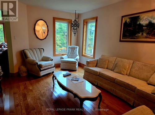8847 Highway 28, North Kawartha, ON - Indoor Photo Showing Living Room