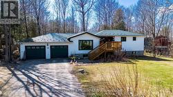 14 SENECA CRESCENT  Tiny, ON L9M 0C9