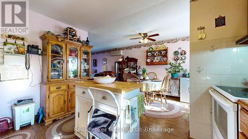 14 Seneca Crescent, Tiny, ON - Indoor