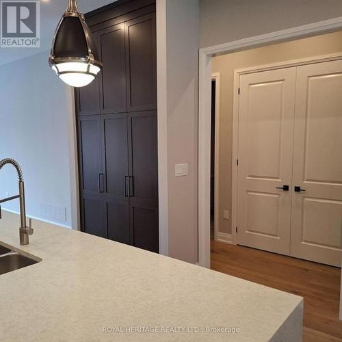 8 St Augustine Drive, Whitby, ON - Indoor