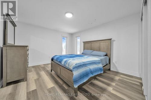 261 Country Hill Drive, Kitchener, ON - Indoor Photo Showing Bedroom
