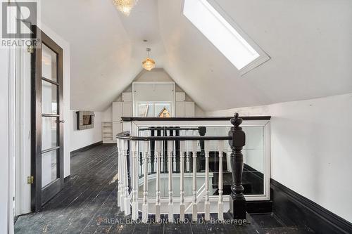 125 Grant Avenue, Hamilton, ON - Indoor Photo Showing Other Room