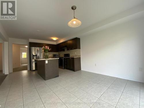 10 Beatty Avenue, Thorold, ON - Indoor Photo Showing Kitchen