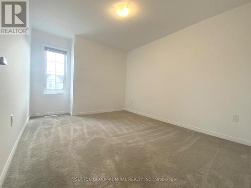 10 Beatty Avenue, Thorold, ON - Indoor Photo Showing Other Room