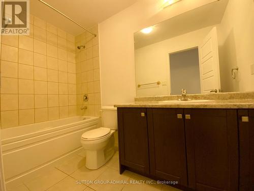 10 Beatty Avenue, Thorold, ON - Indoor Photo Showing Bathroom