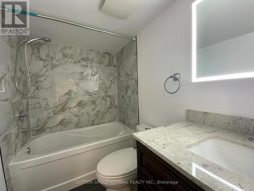 10 Beatty Avenue, Thorold, ON - Indoor Photo Showing Bathroom