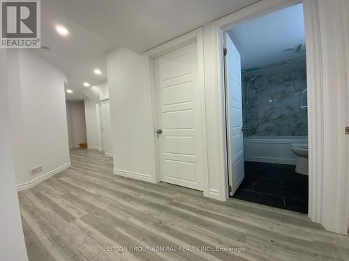 10 Beatty Avenue, Thorold, ON - Indoor Photo Showing Other Room