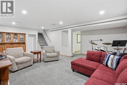 219 Sunset Drive, Regina, SK - Indoor