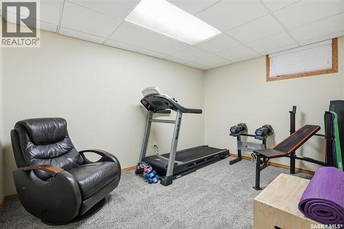 219 Sunset Drive, Regina, SK - Indoor Photo Showing Gym Room