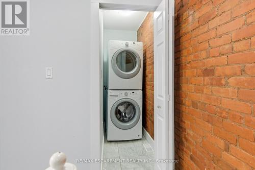 199 Jackson Street E, Hamilton, ON - Indoor Photo Showing Laundry Room