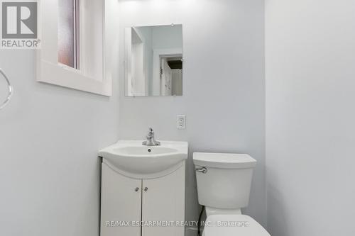 199 Jackson Street E, Hamilton, ON - Indoor Photo Showing Bathroom