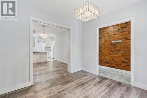 199 Jackson Street E, Hamilton, ON - Indoor Photo Showing Other Room