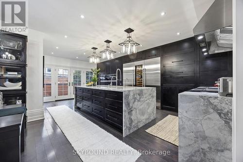 20 Fairview Boulevard, Toronto, ON - Indoor Photo Showing Other Room