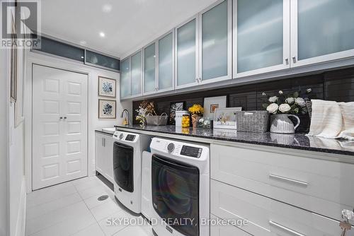 20 Fairview Boulevard, Toronto, ON - Indoor Photo Showing Laundry Room
