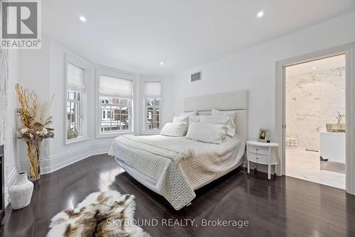 20 Fairview Boulevard, Toronto, ON - Indoor Photo Showing Bedroom