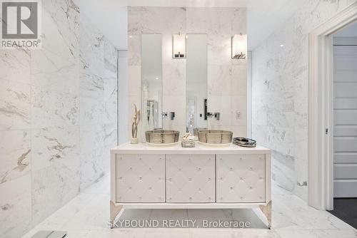 20 Fairview Boulevard, Toronto, ON - Indoor Photo Showing Bathroom