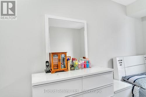 2nd bedroom - 903 - 135 Hillcrest Avenue, Mississauga, ON - 