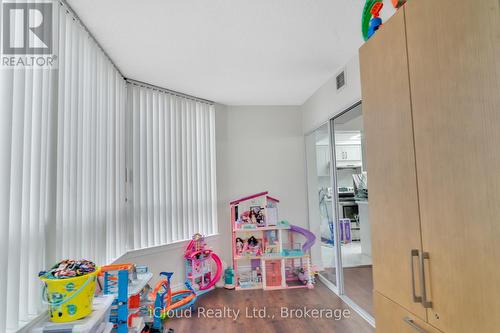 Solarium - 903 - 135 Hillcrest Avenue, Mississauga, ON - Indoor