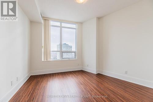 1402 - 330 Burnhamthorpe Road W, Mississauga, ON - Indoor Photo Showing Other Room