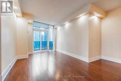 1402 - 330 Burnhamthorpe Road W, Mississauga, ON - Indoor Photo Showing Other Room