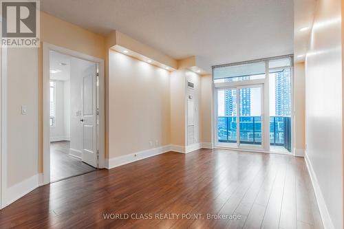 1402 - 330 Burnhamthorpe Road W, Mississauga, ON - Indoor Photo Showing Other Room