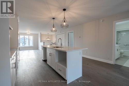 100 Woodland Drive, Cornwall, ON - Indoor Photo Showing Kitchen
