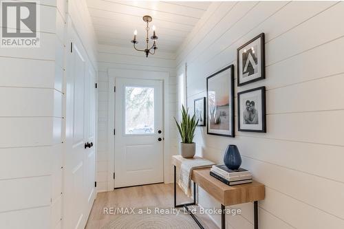 14 Old Vienna Road, Tillsonburg, ON - Indoor Photo Showing Other Room