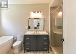 4pc. Ensuite w/heated floors - 