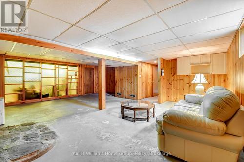 2 Easton Avenue, Bancroft (Bancroft Ward), ON - Indoor Photo Showing Basement