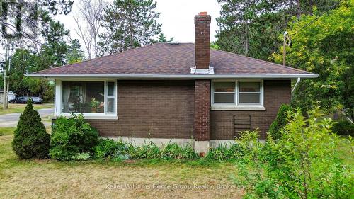 2 Easton Avenue, Bancroft (Bancroft Ward), ON - Outdoor