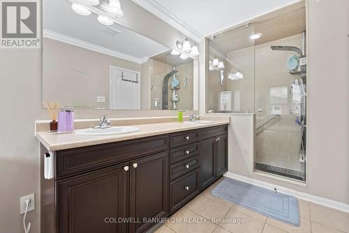 279 Cochrane Terrace, Milton (Wi Willmott), ON - Indoor Photo Showing Bathroom